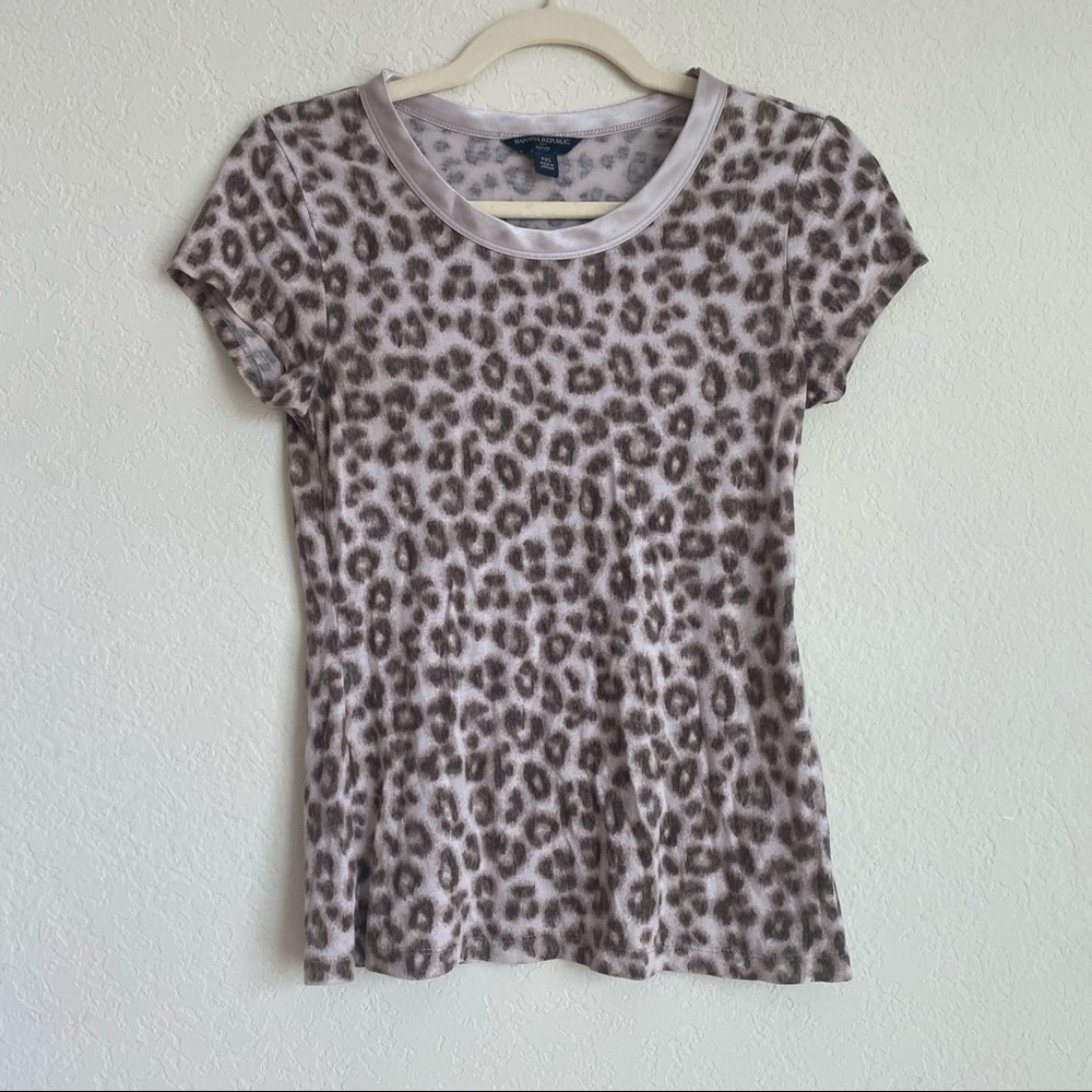 Banana Republic Animal Print Top silk lined beige